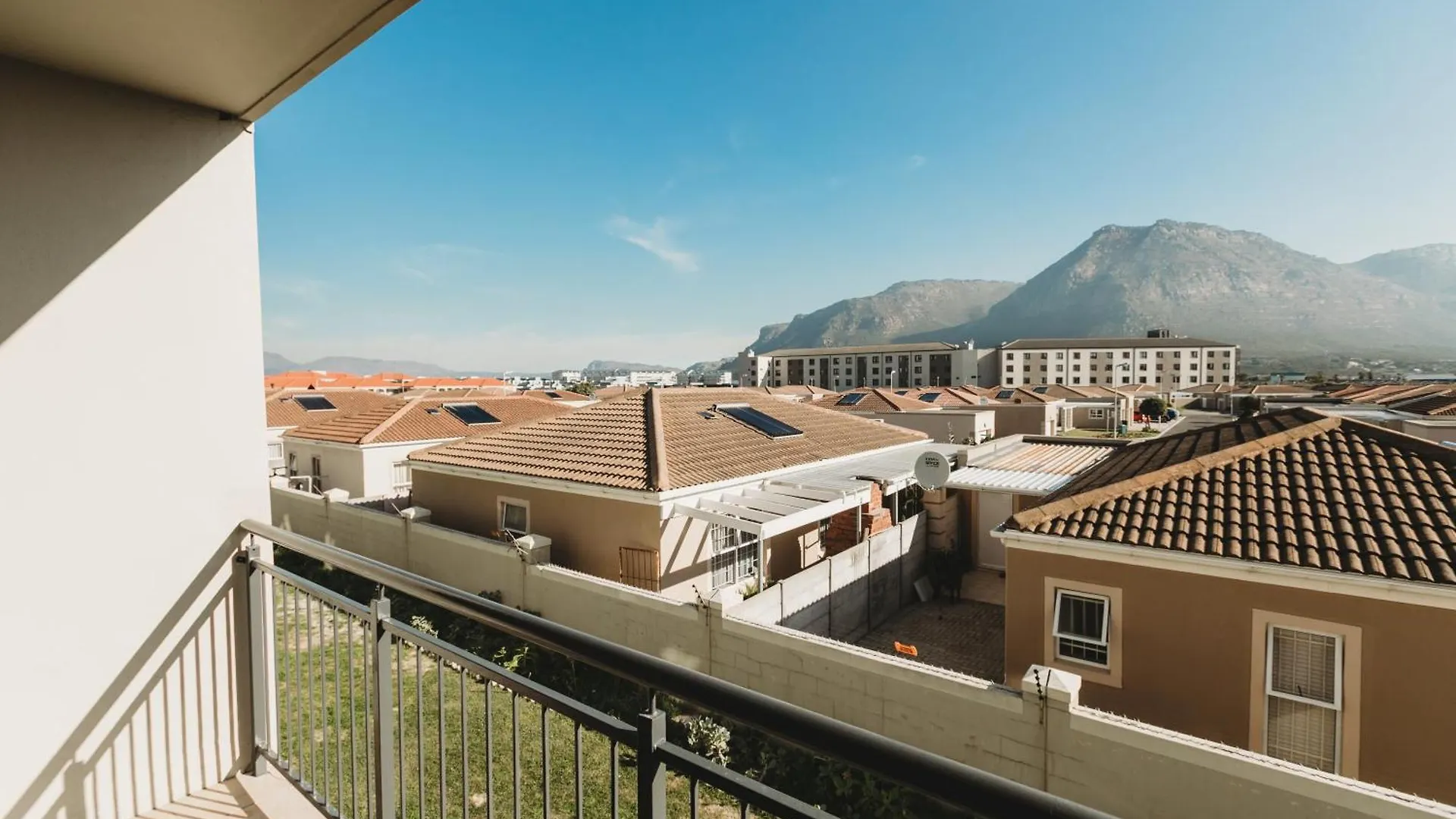 Muizi Hideaway Apartment Muizenberg