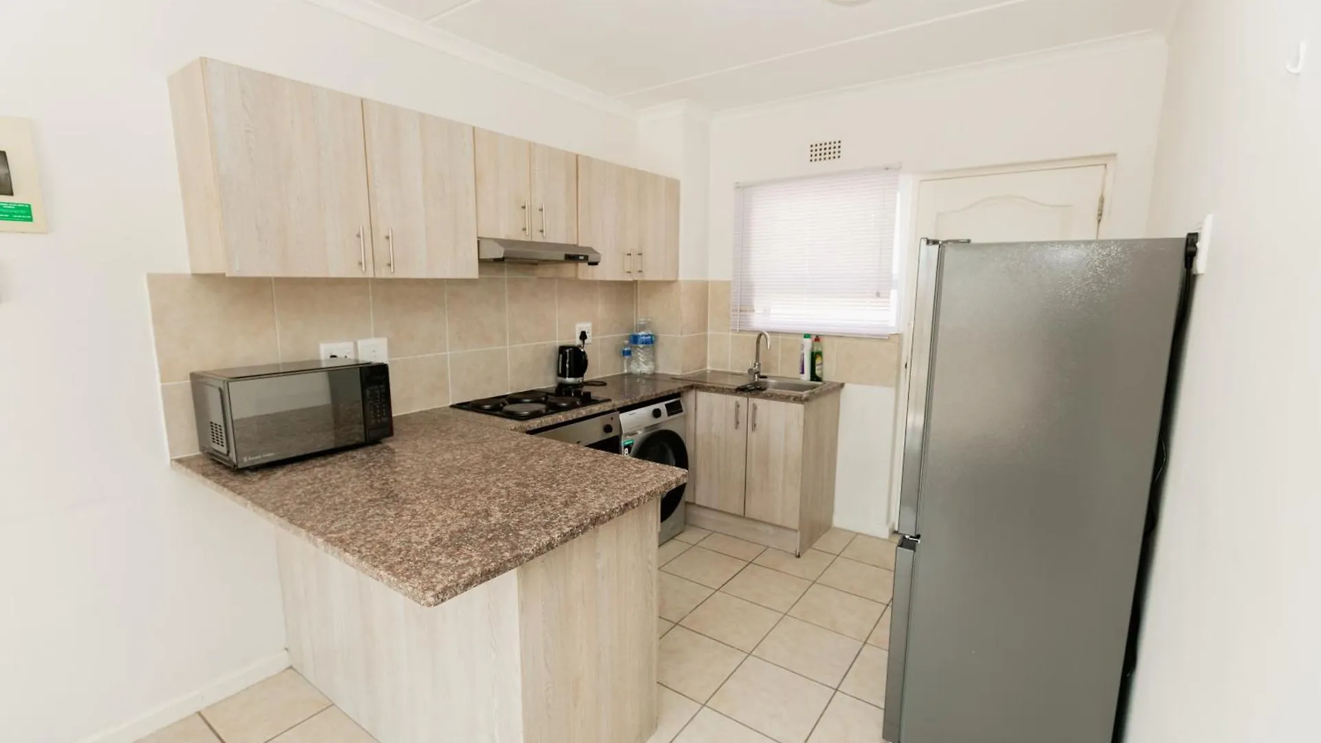 Muizi Hideaway Apartment Muizenberg
